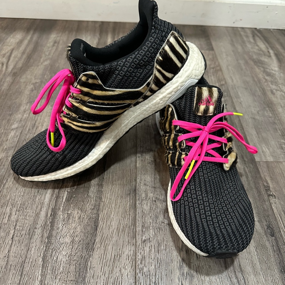 Adidas Ultra Boost DNA Zebra